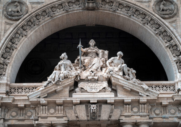 palazzo di giustizia roma italia